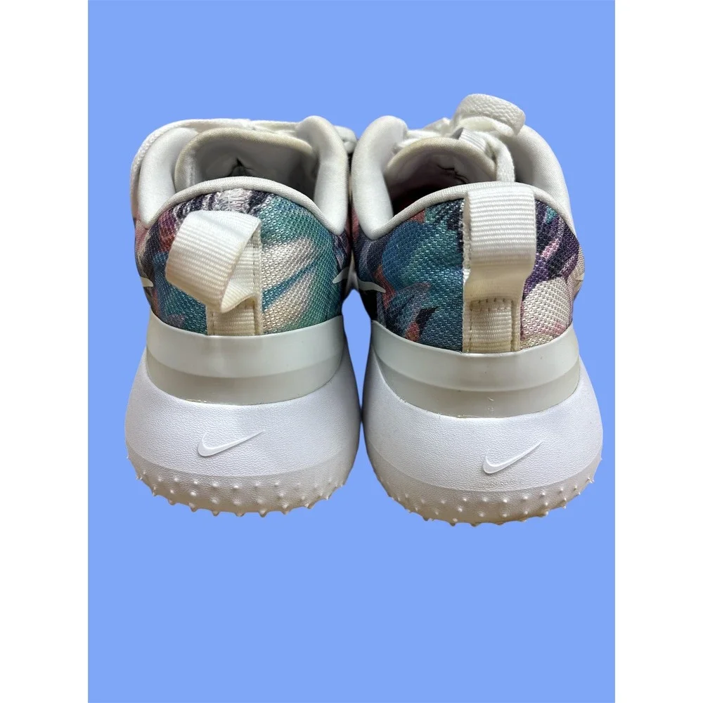 Nike Roshe Run Floral Print Running Shoes‎ Women Size 9
